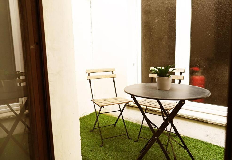 Stylish Duplex In The Heart Of Brussels Centre Apartment ภายนอก รูปภาพ